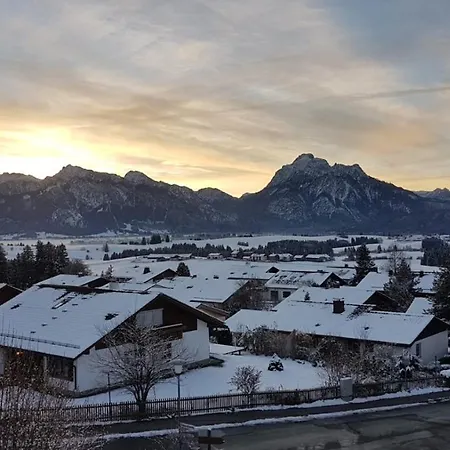 Neuschwanstein-blick * Fussen